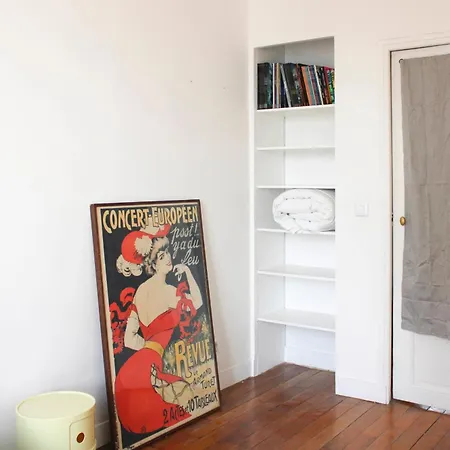 Spacious 3-room With Balcony In The Heart Of * Paris